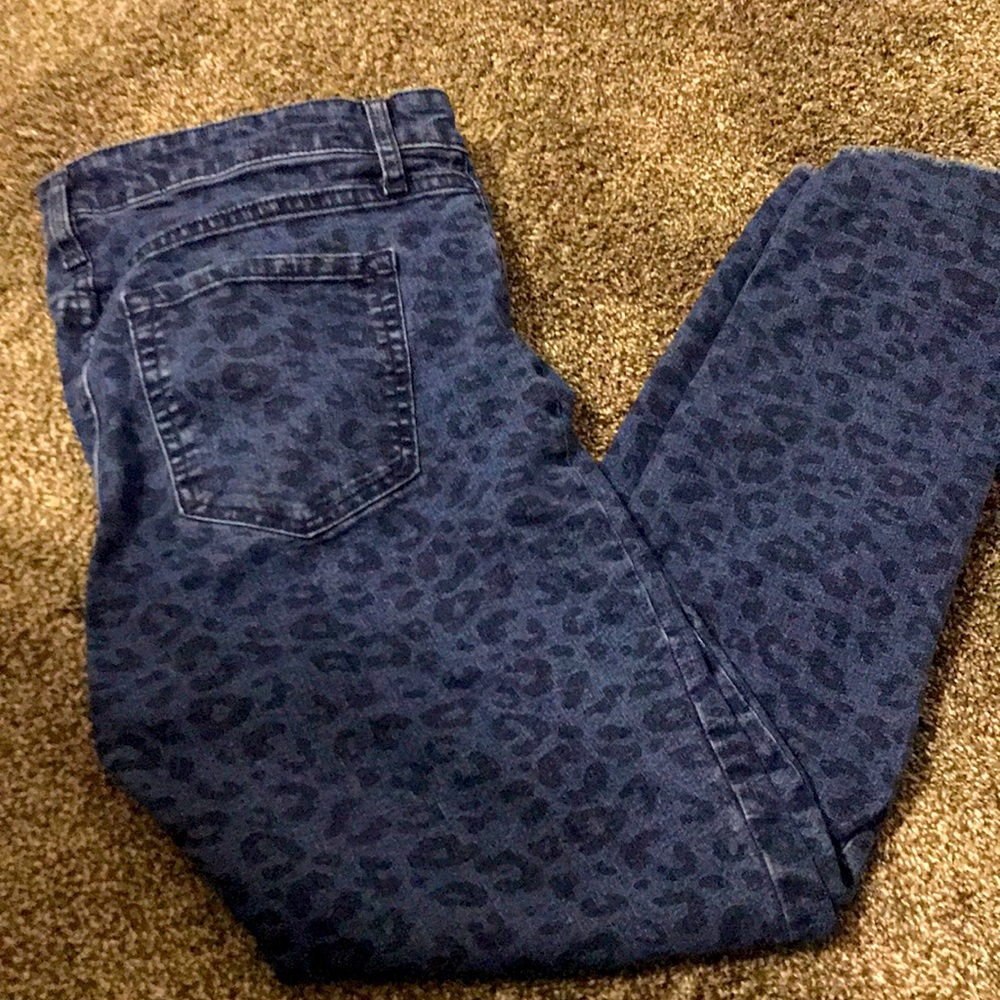 Gap cheetah print jean
